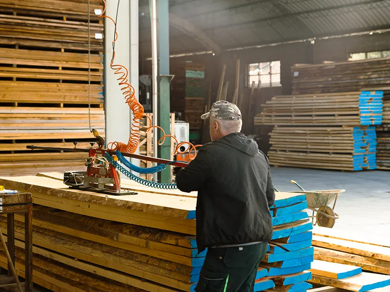 commercio-e-spedizione-legna-da-lavoro-a-milano-monza-brianza