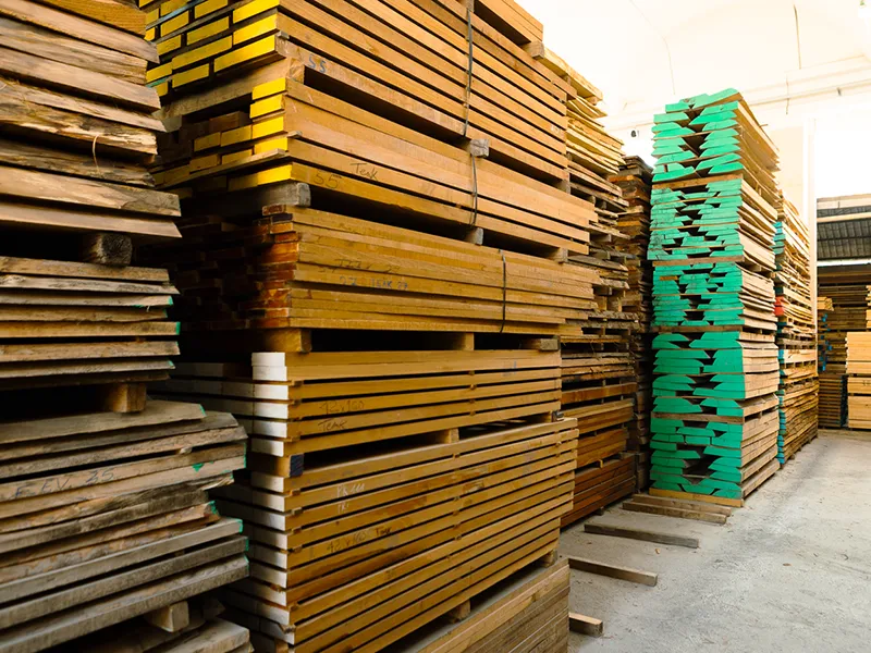 doussie-afrormosia-padouk-iroko