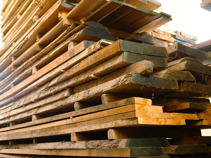 travi-grezze-da-latifoglie-americane-a-como